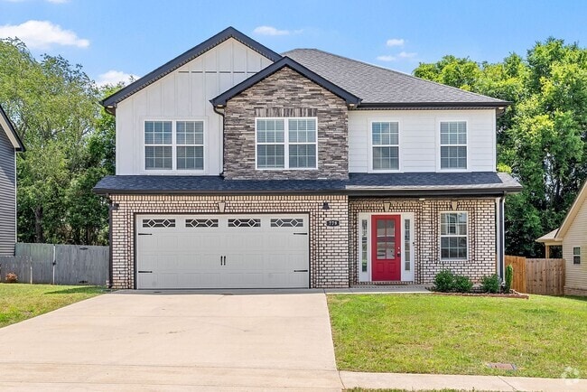 Building Photo - Pet Friendly Five Bedroom! Rental