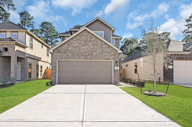Photo - 333 Emerald Thicket Ln House