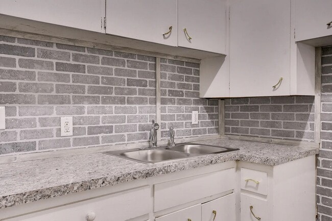 Photo - 1305 S 32nd Street