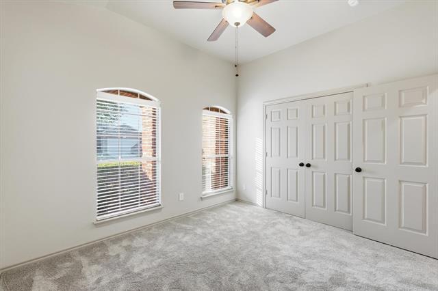 Photo - 3228 Buckthorn Ln