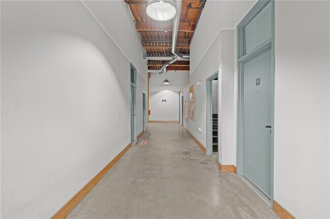 Photo - 644 Wells St SW Unit 10