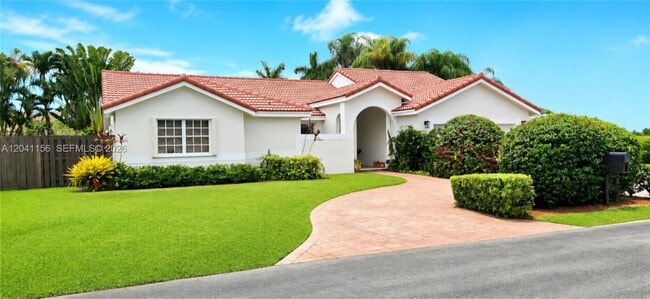 Building Photo - 15630 SW 46th Terrace