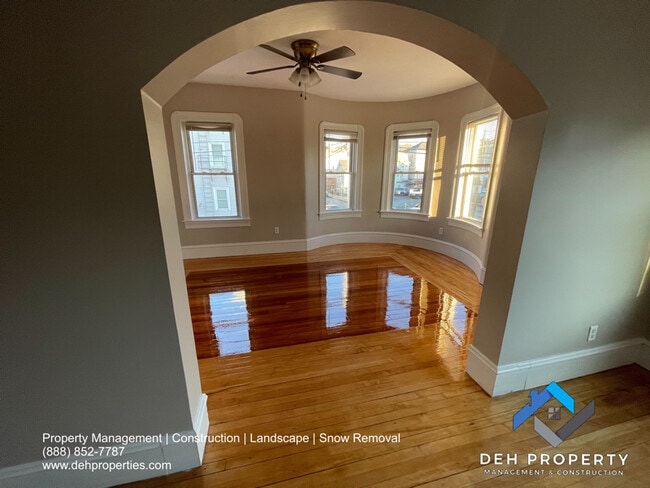 Photo - 216 Hope St Unit 2