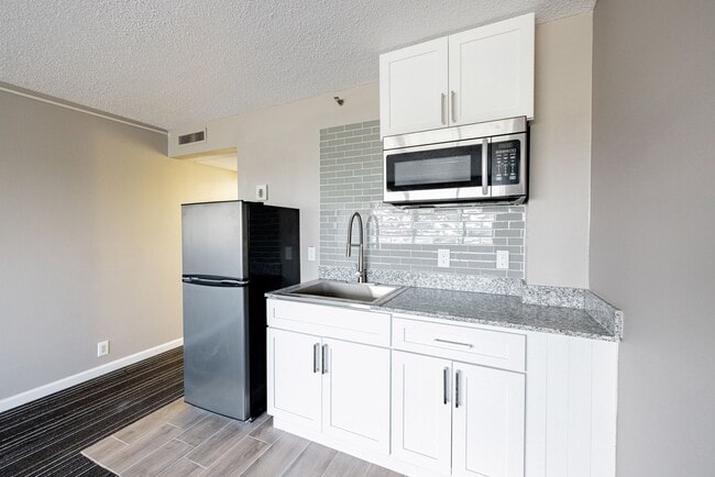 Photo - *** Teak Living * Studios, One and Two Bed...