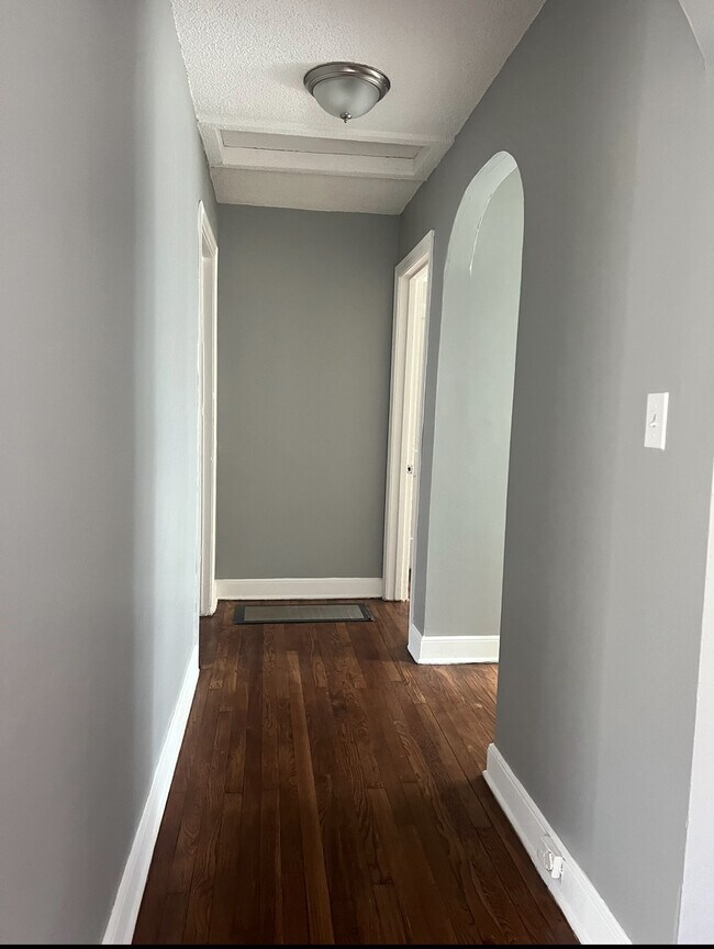 Photo - 2011 Waverly