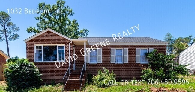 Building Photo - 1032 Bedford Dr Rental