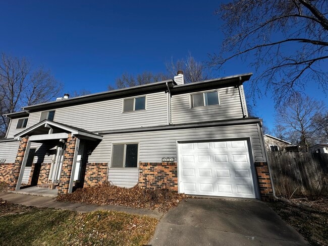 Photo - 4605 Grandview Ct