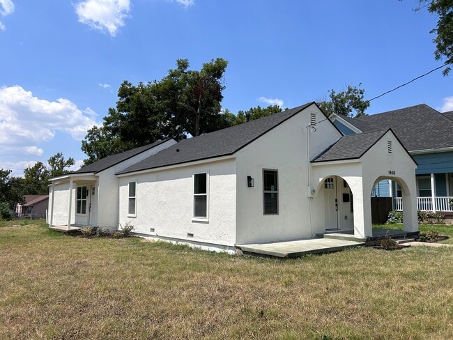 Photo - 1400 N 6th St