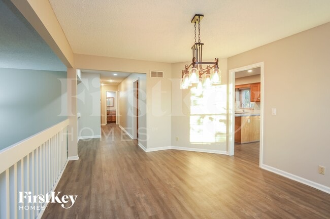 Photo - 15102 W 131st St