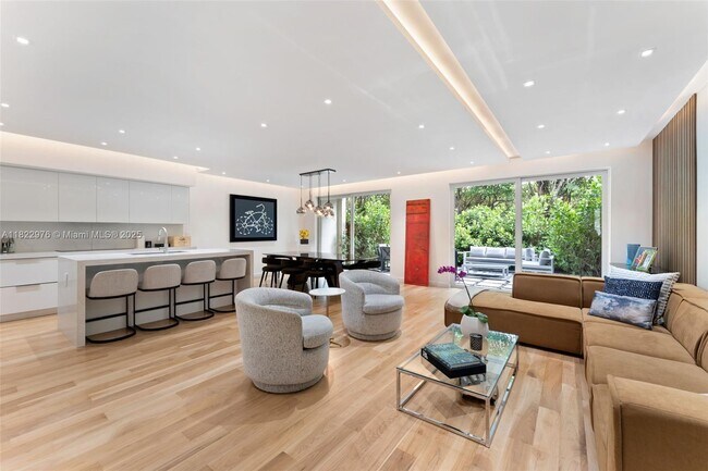 Photo - 3026 NE Quayside Ln