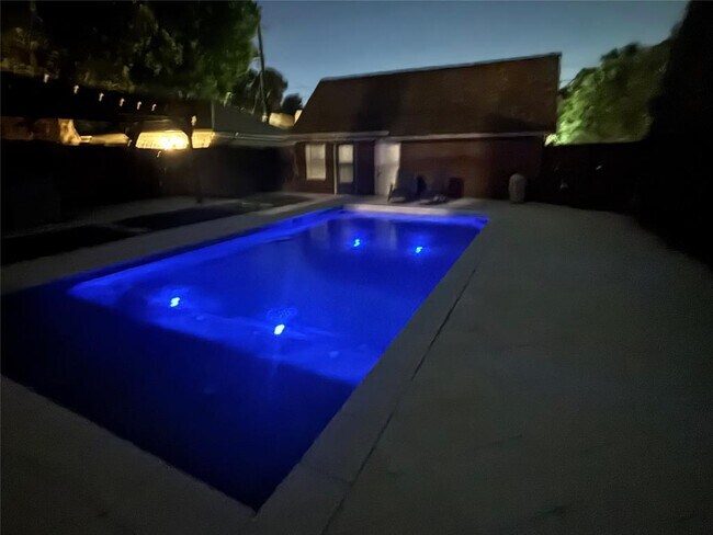 Photo - 501 NW 18th St