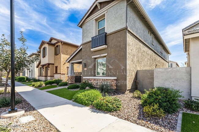 Photo - 4145 E Jones St