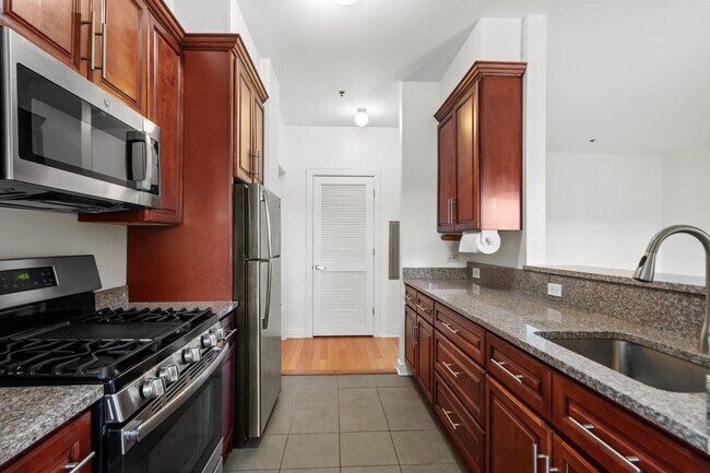 Photo - 172 Culver Ave Unit 407
