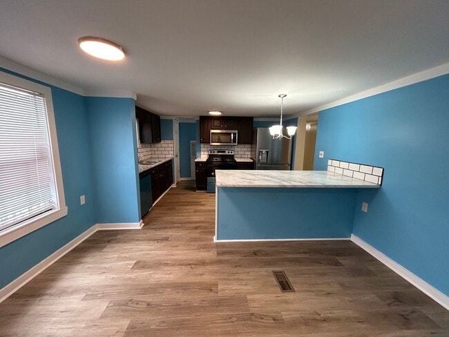 Photo - Spacious 3-Bedroom, 2-Bath Mobile Home on 1 Acre – Pet-Friendly and Perfect for Outdoor Living!