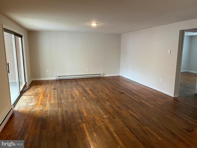 Photo - 156 Tower Circle Unidad 2