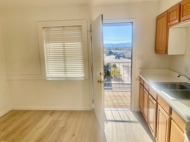 Photo - 320 Champlin Ave