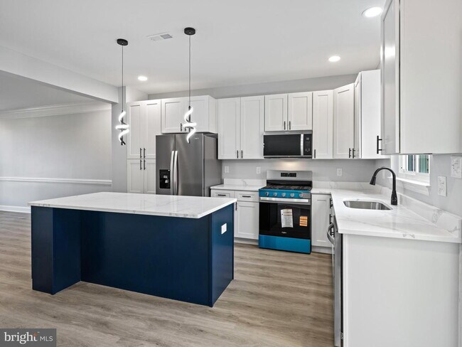 Photo - 13133 Park Crescent Cir