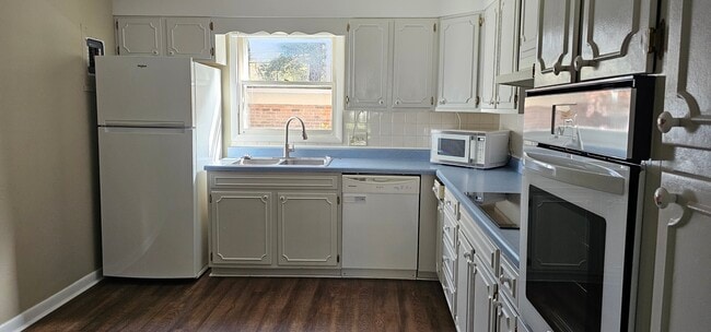 Photo - 102 Boyd Dr Unit 3B