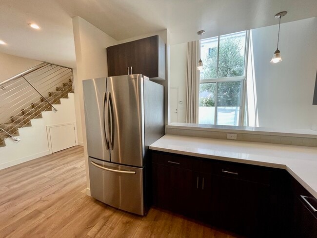 Photo - 6133 Fountain Ave