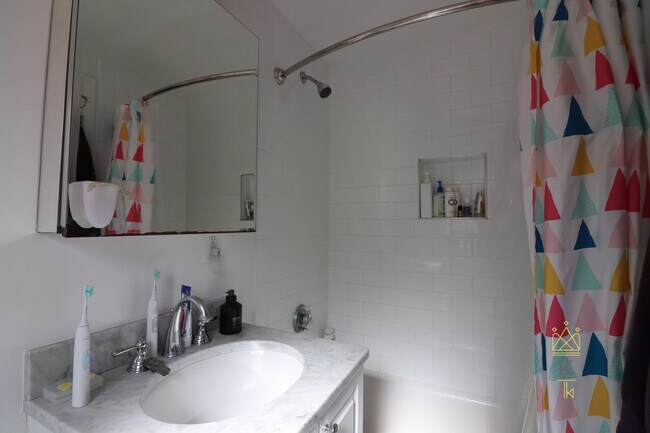 Photo - 9 Sherman Rd