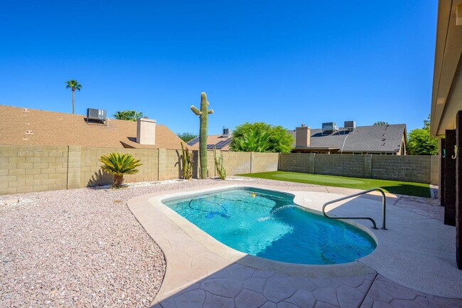 Photo - 4326 E Towne Ln