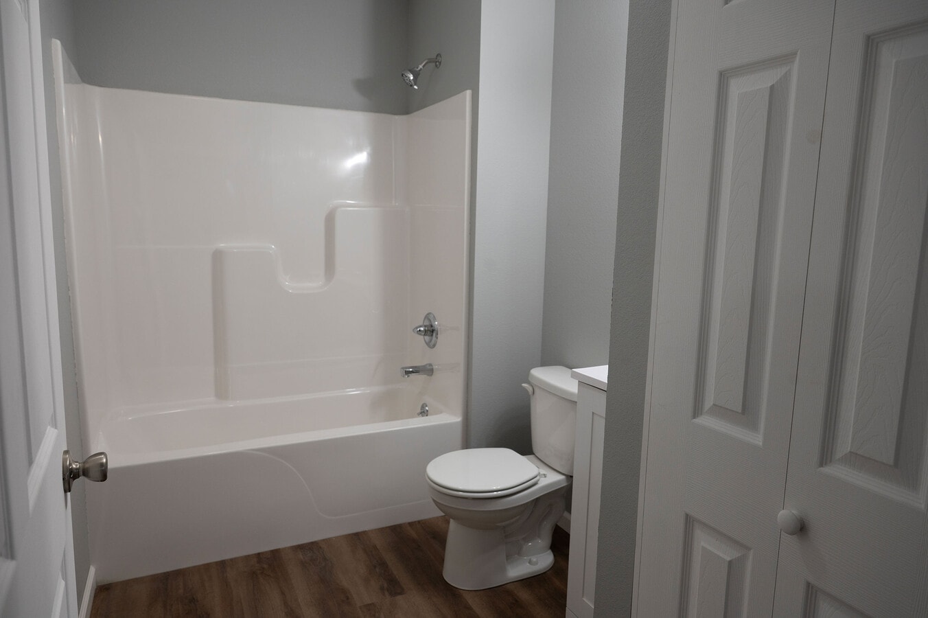 Photo - 809 N Main St