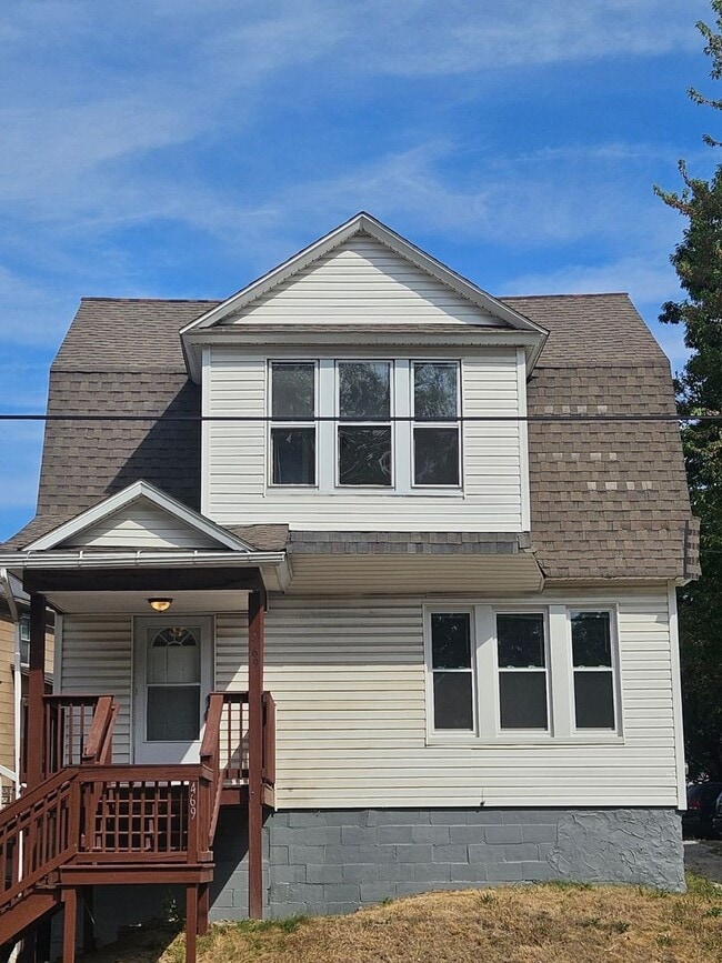 Building Photo - University Park 3BR w/ First-Floor Bedroom... Rental