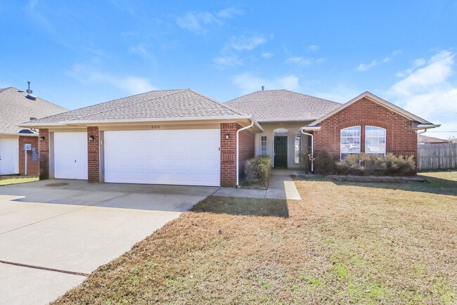 Photo - 600 NE 20th St