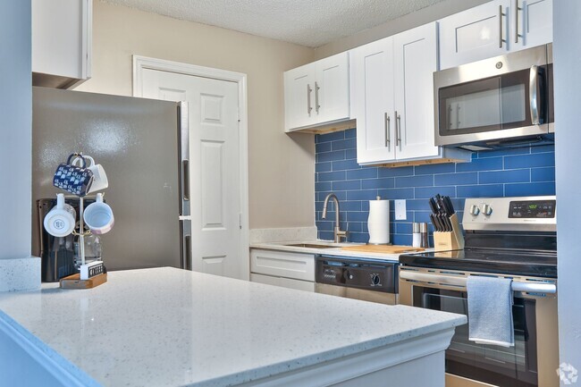 Building Photo - The Downtowner Augusta Rental