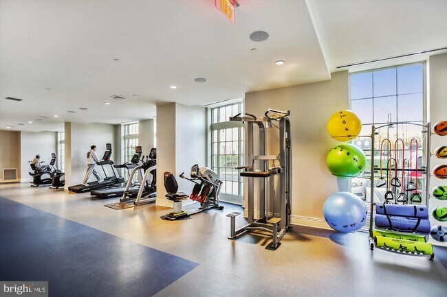 Photo - 6900 Fleetwood Rd Unidad 614