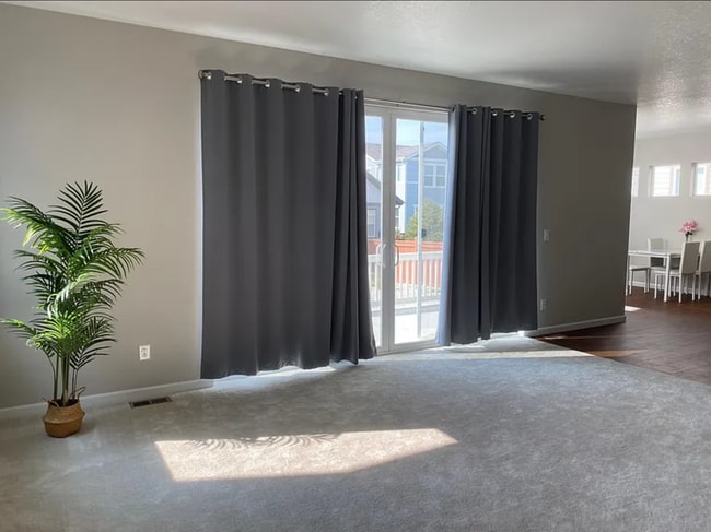 Photo - Modern Home in Hearthstone