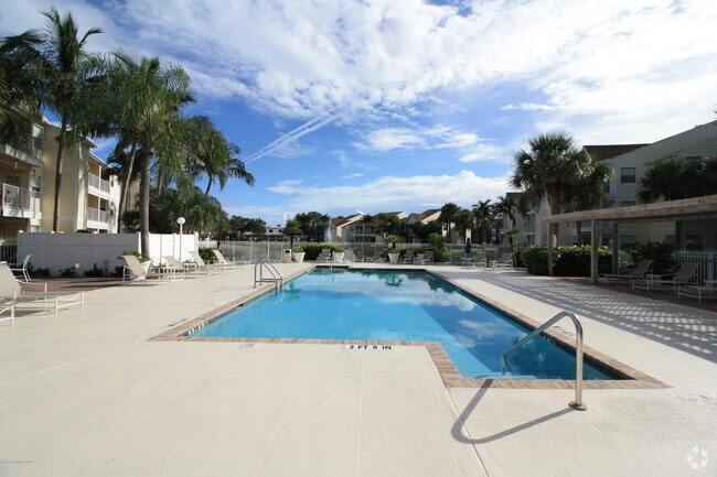 Building Photo - 650 Is Clb Ct Unit 137 Rental