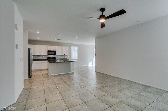 Photo - 1027 Huckburn Ave