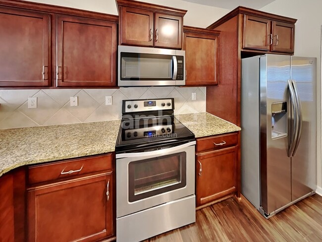 Photo - 1056 Joselynn Drive