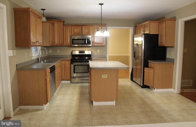 Photo - 2264 Raleigh Rd
