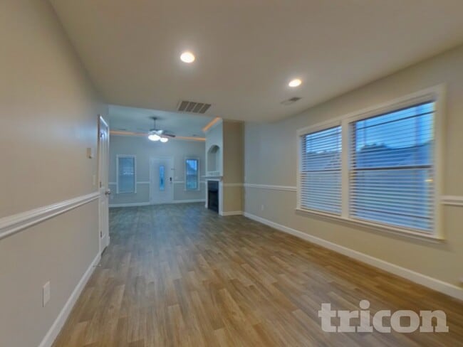 Photo - 801 Alley Ridge Dr