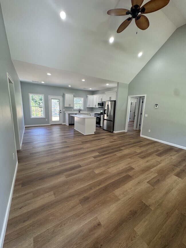 Photo - 412 S Liberty St