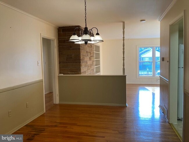 Photo - 10 Moller Pkwy