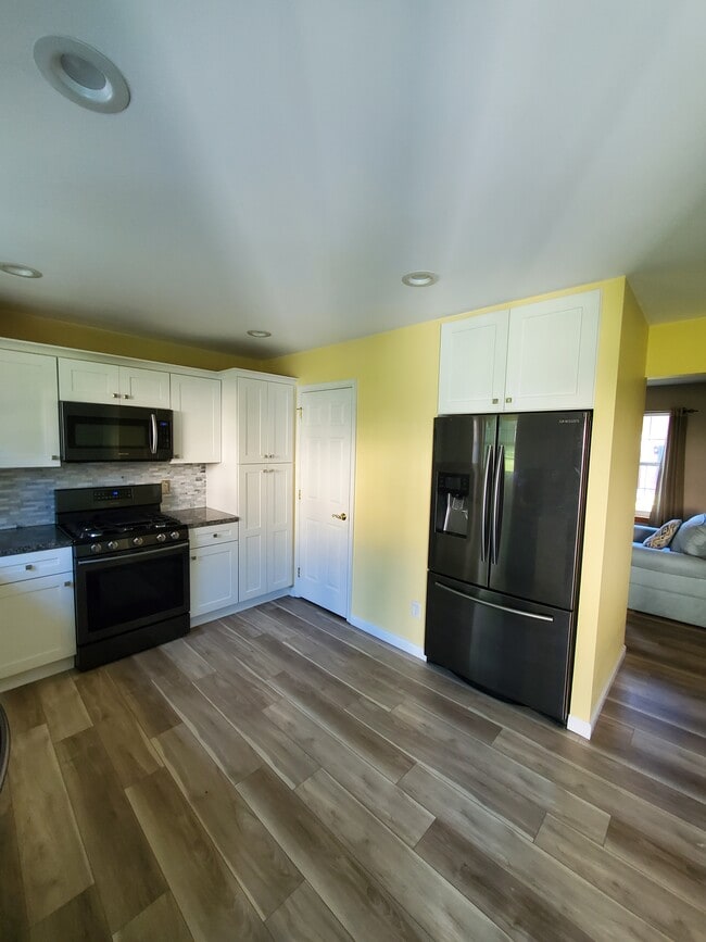 Photo - 10 Weiser Ct