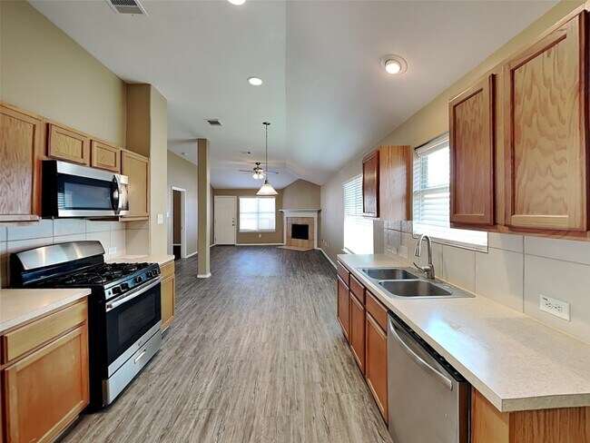 Photo - 18494 Sunrise Pines Dr