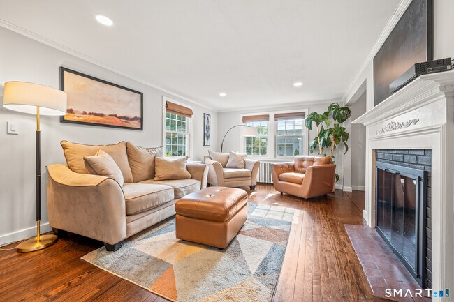 Photo - 12 Iroquois Rd