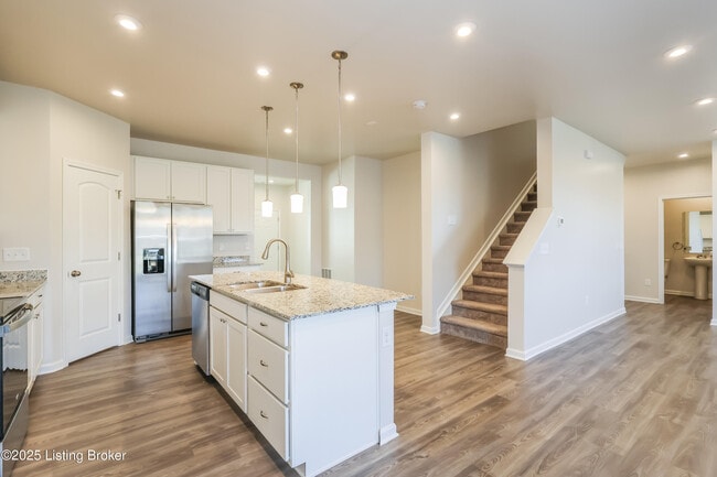 Photo - 621 Toll House Ct