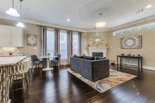 Photo - 4931 Homer St