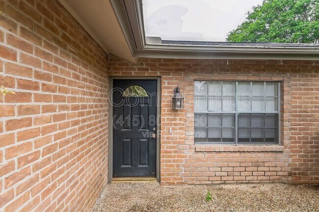 Photo - 4702 N Cashel Cir