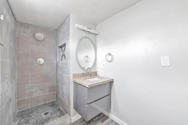 Photo - 1030 N Pleasant Ave