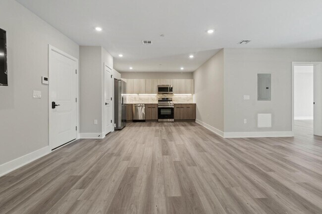 Photo - 520 N 37th St