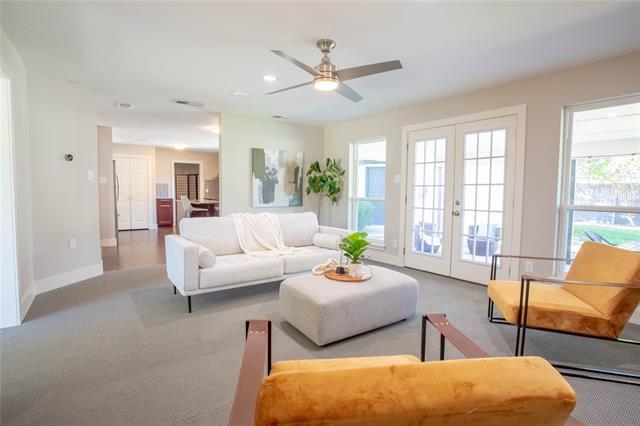 Photo - 3261 Princess St