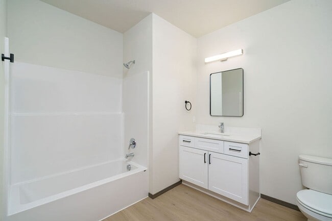 The Vistas Apartments at Beacon Hill