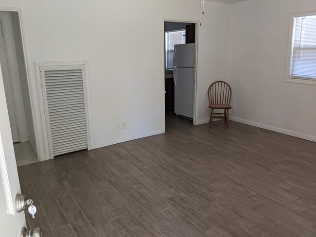 Photo - 1301 Sunset Dr