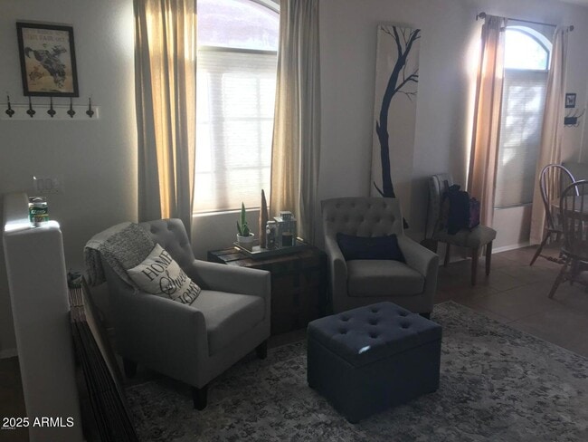 Photo - 2725 E Mine Creek Rd